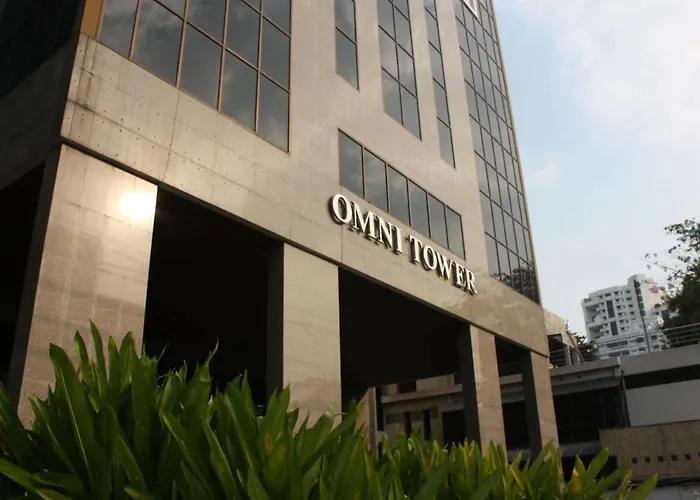 Отель Omni Tower Nana - Serviced On Sukhumvit Soi 4