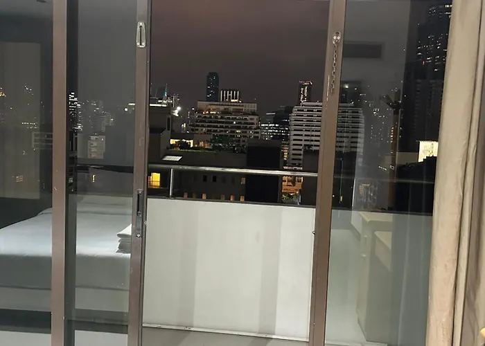 Отель Omni Tower Nana - Serviced On Sukhumvit Soi 4 Бангкок