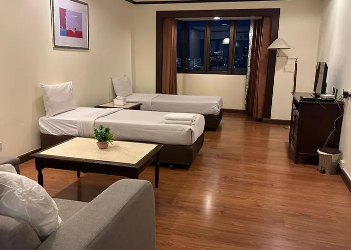 Omni Tower Nana - Serviced On Sukhumvit Soi 4 3*
