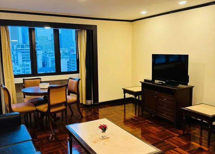 Omni Tower Nana - Serviced On Sukhumvit Soi 4 Отель Бангкок