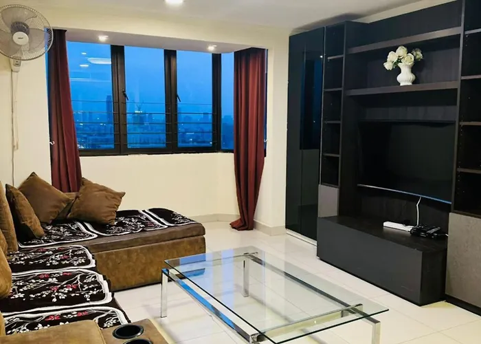 Omni Tower Nana - Serviced On Sukhumvit Soi 4