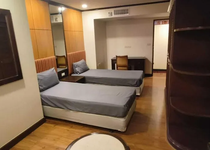 Omni Tower Nana - Serviced On Sukhumvit Soi 4